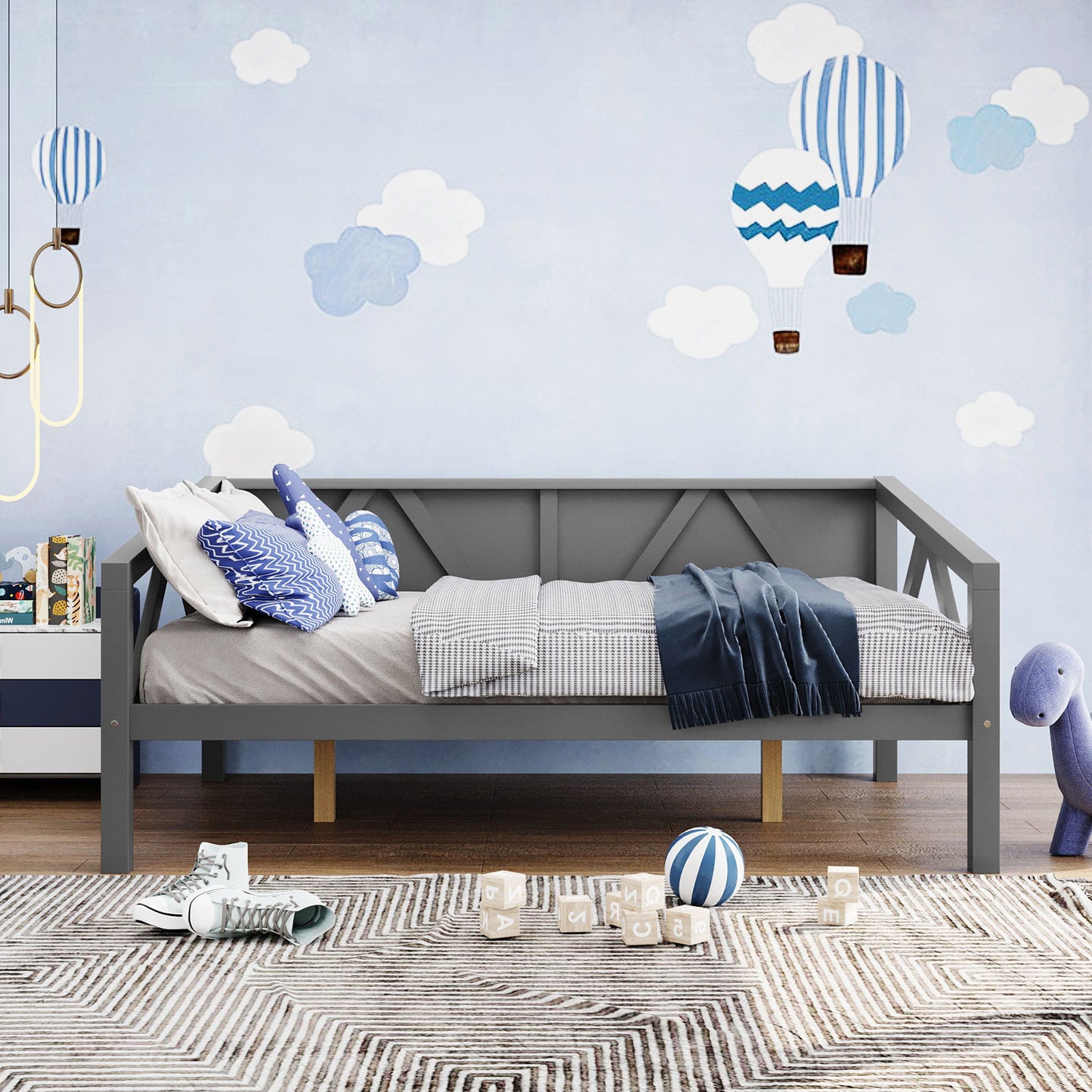Elegant Design Daybed With Slat Support